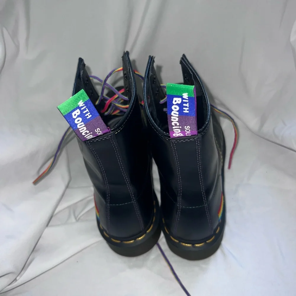 Dr. Martens Black Pride 1460 Boots size 10 men - Picture 4 of 8